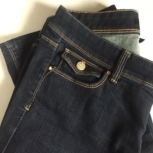 FLASH SALE! WHBM Jeans -6P